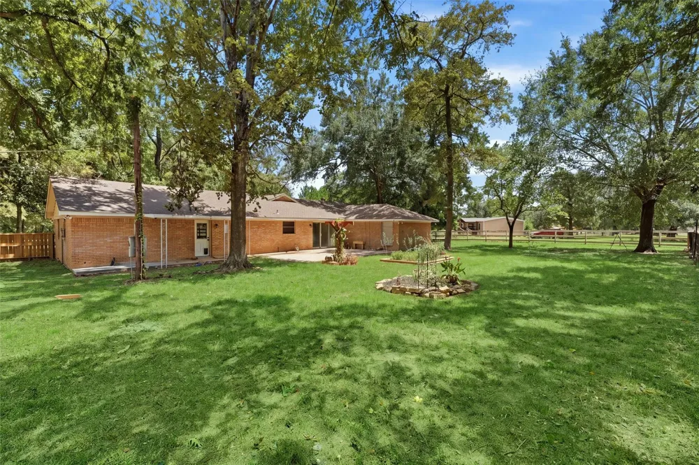 21927 Allyson Road Magnolia, TX 77354