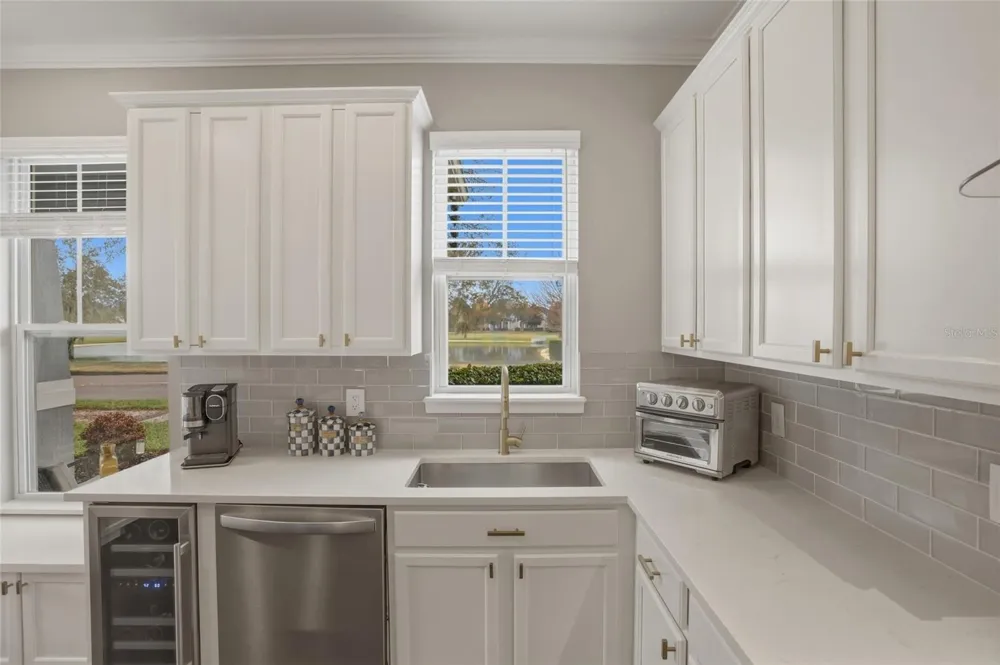 13013 OVERSTREET ROAD Windermere, FL 34786