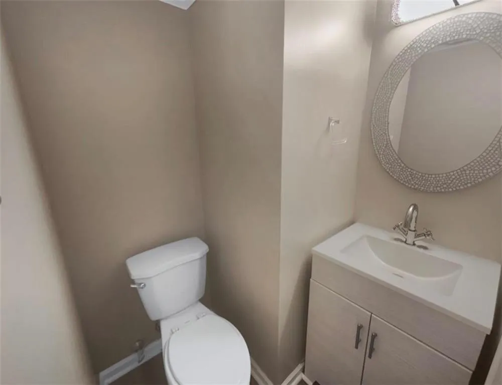 688 Stratford Green Avondale Estates, GA 30002