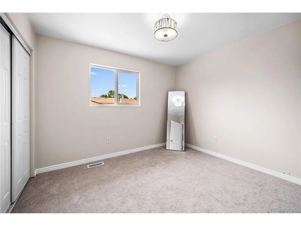 911 Candytuft Pueblo, CO 81001