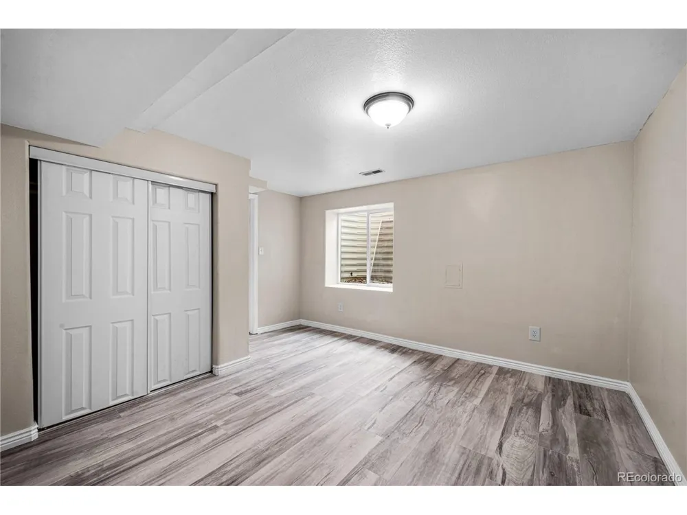 911 Candytuft Pueblo, CO 81001