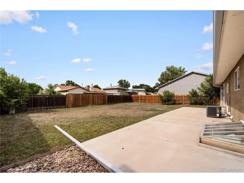911 Candytuft Pueblo, CO 81001