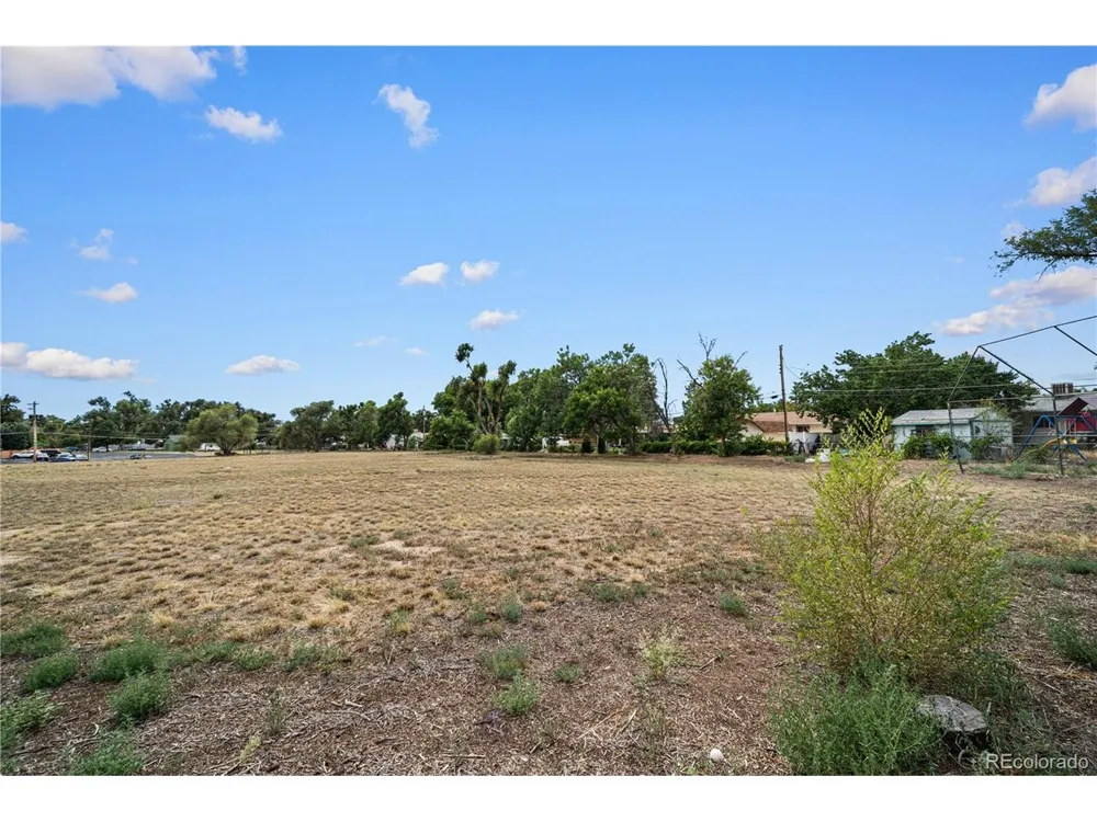 11 MacNaughton Road Pueblo, CO 81001