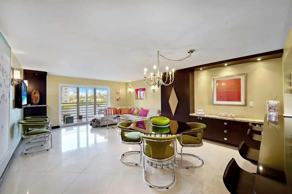 311 SE 3RD STREET SE #207 Dania Beach, FL 33004