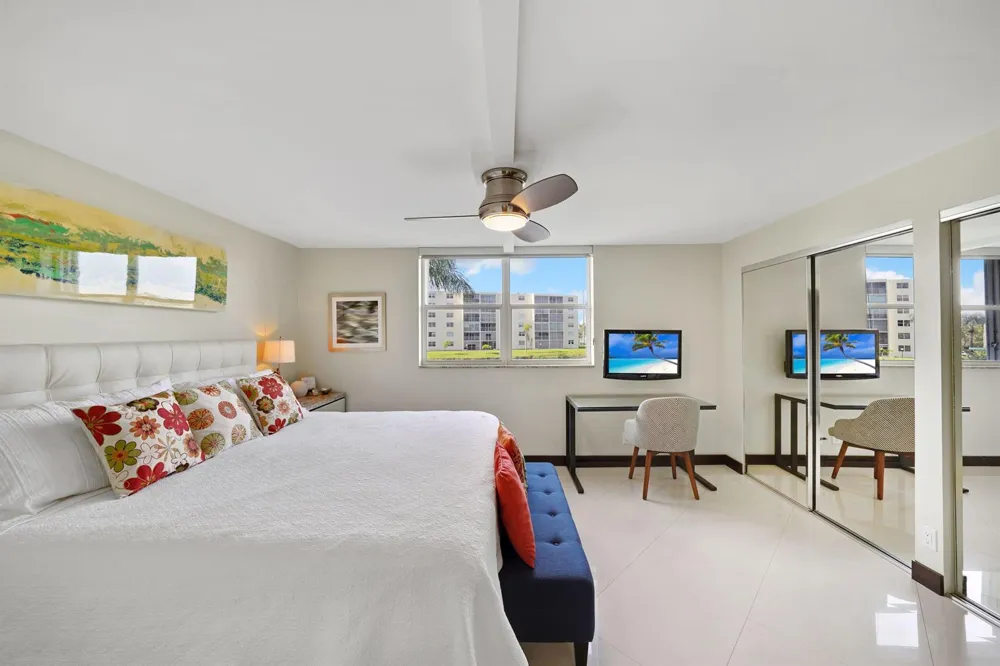 311 SE 3RD STREET SE #207 Dania Beach, FL 33004