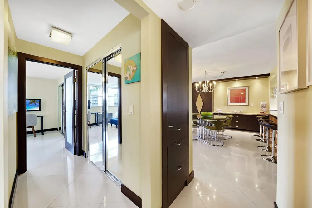 311 SE 3RD STREET SE #207 Dania Beach, FL 33004
