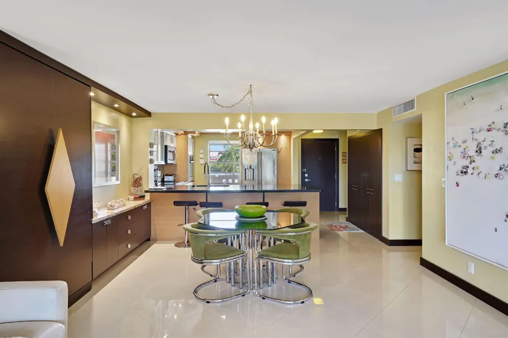311 SE 3RD STREET SE #207 Dania Beach, FL 33004