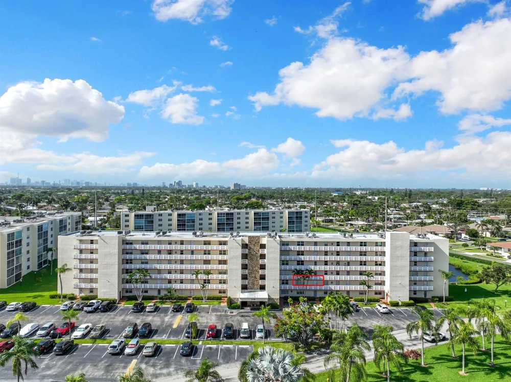 311 SE 3RD STREET SE #207 Dania Beach, FL 33004