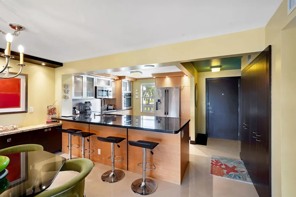 311 SE 3RD STREET SE #207 Dania Beach, FL 33004