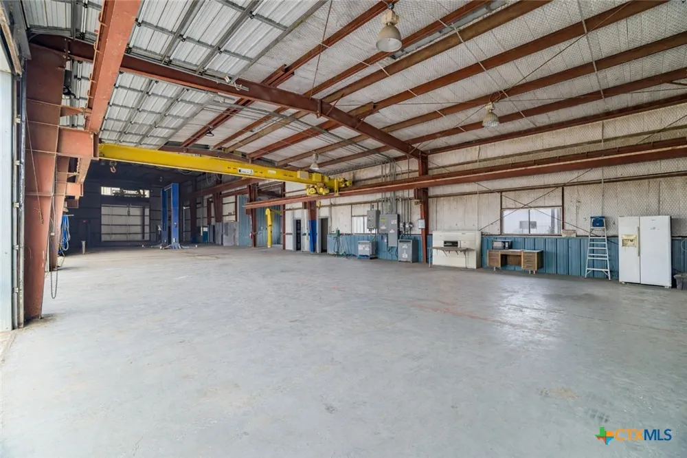4906 Houston Hwy Victoria, TX 77901