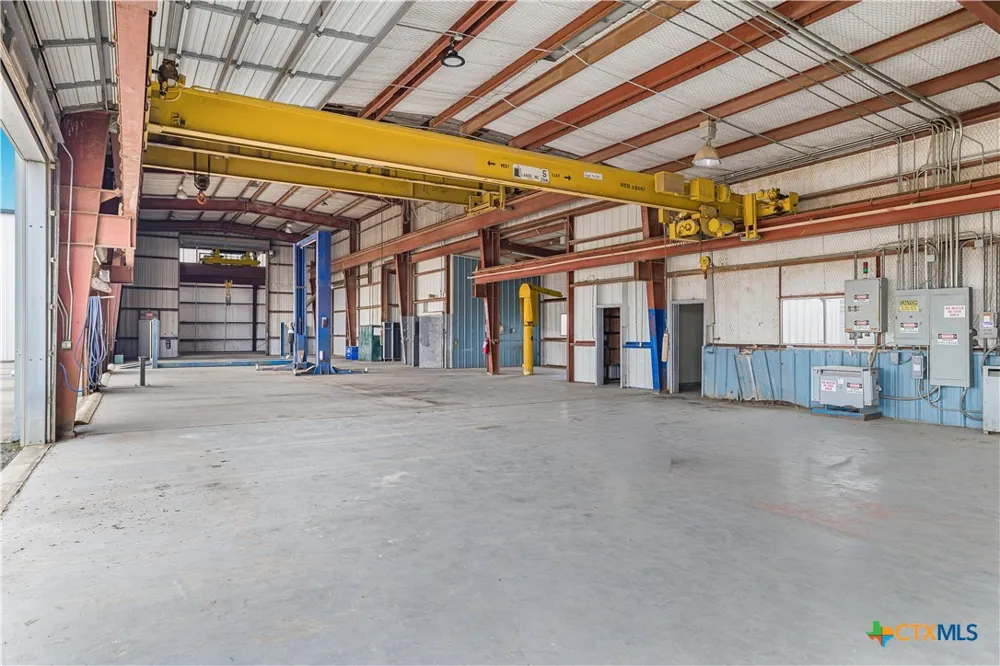 4906 Houston Hwy Victoria, TX 77901