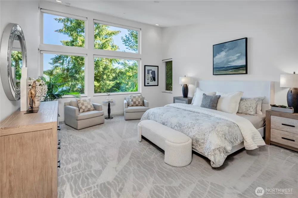 7429 E Mercer Way Mercer Island, WA 98040
