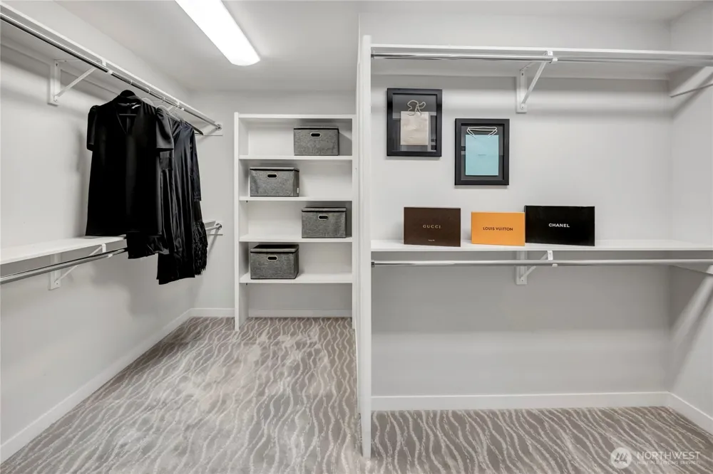 7429 E Mercer Way Mercer Island, WA 98040