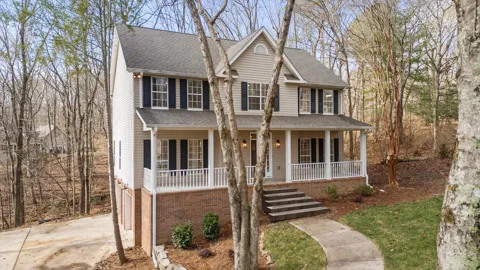 4715 Creek Point Lane