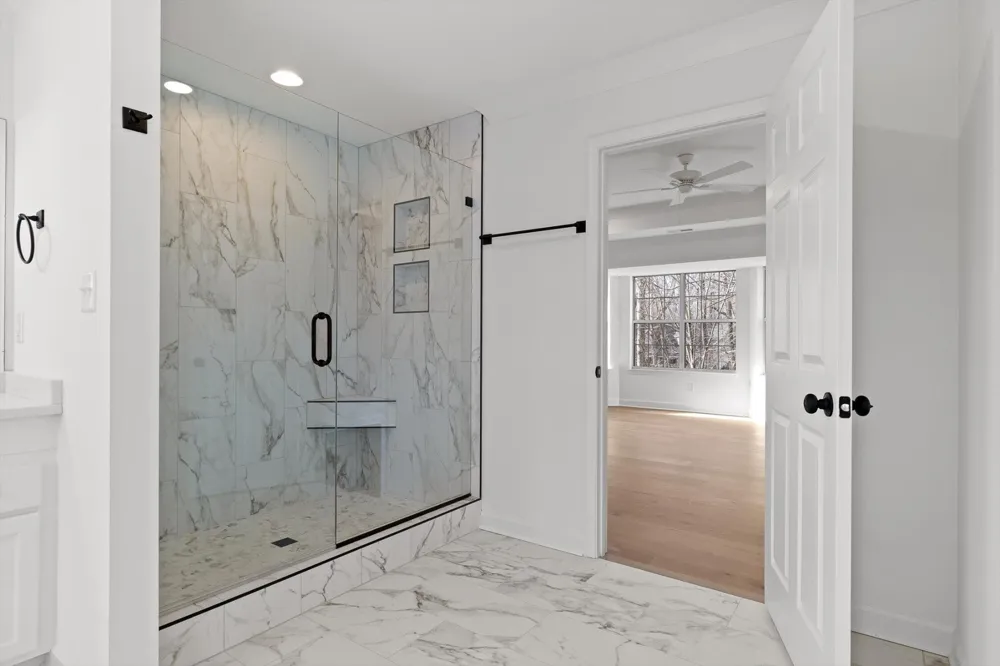 4715 Creek Point Lane Signal Mountain, TN 37377