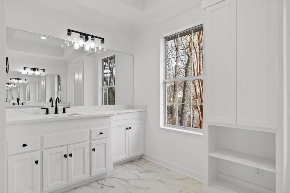 4715 Creek Point Lane Signal Mountain, TN 37377