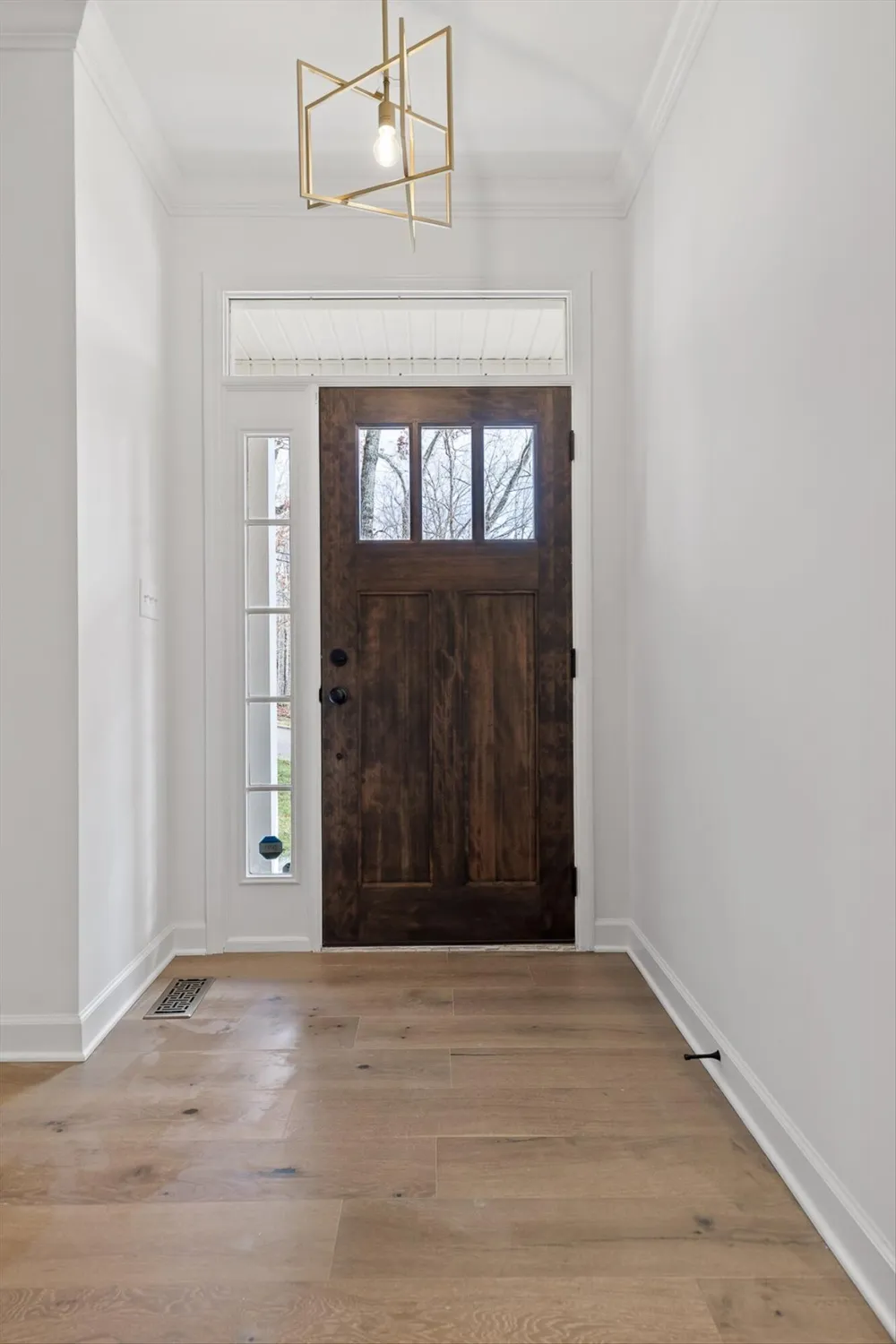 4715 Creek Point Lane Signal Mountain, TN 37377