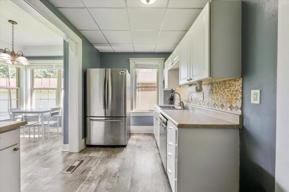 8 W Farrell St Niota, TN 37826