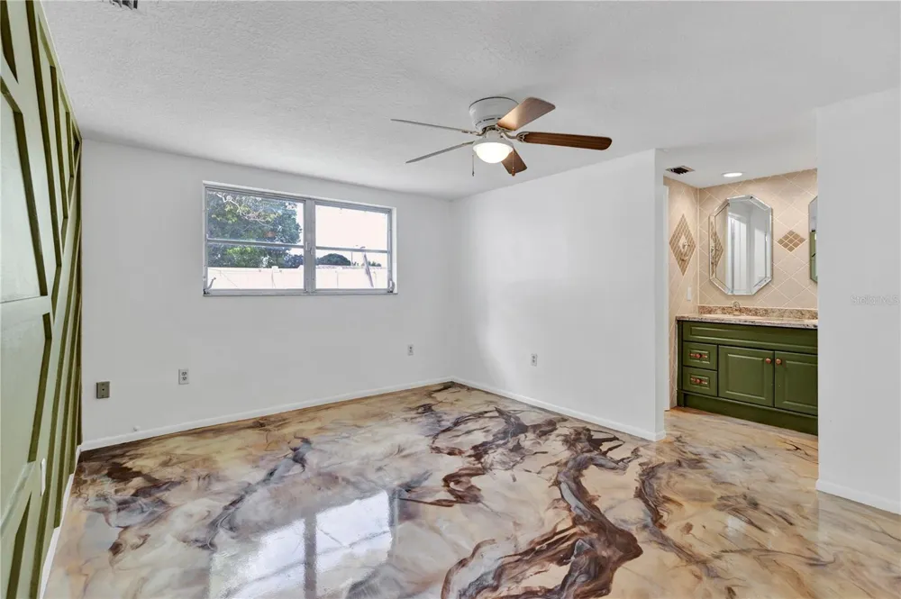 5646 ANDREA DRIVE Holiday, FL 34690