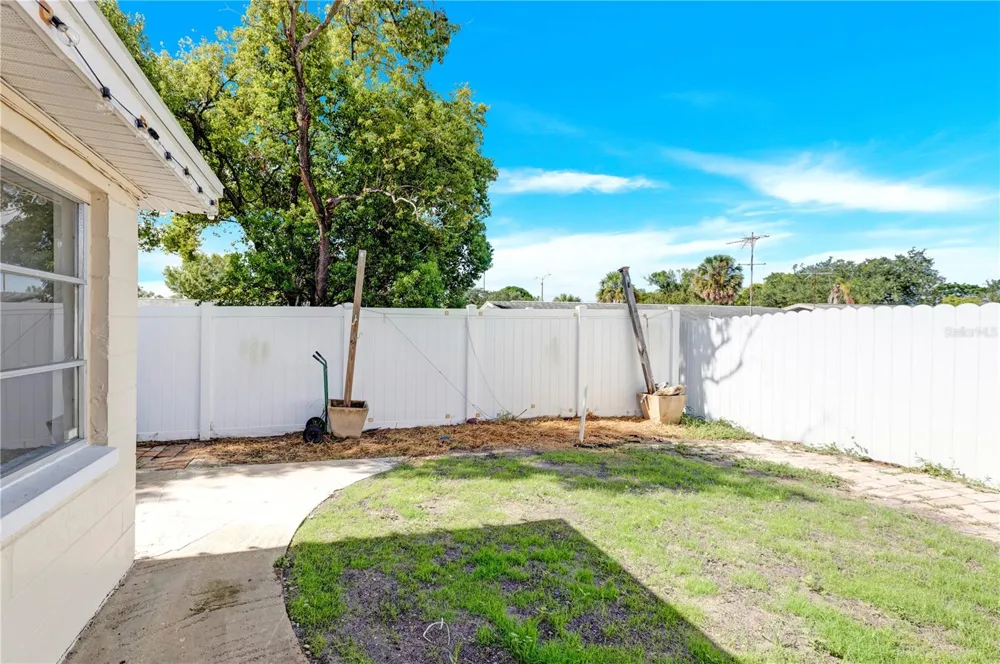 5646 ANDREA DRIVE Holiday, FL 34690