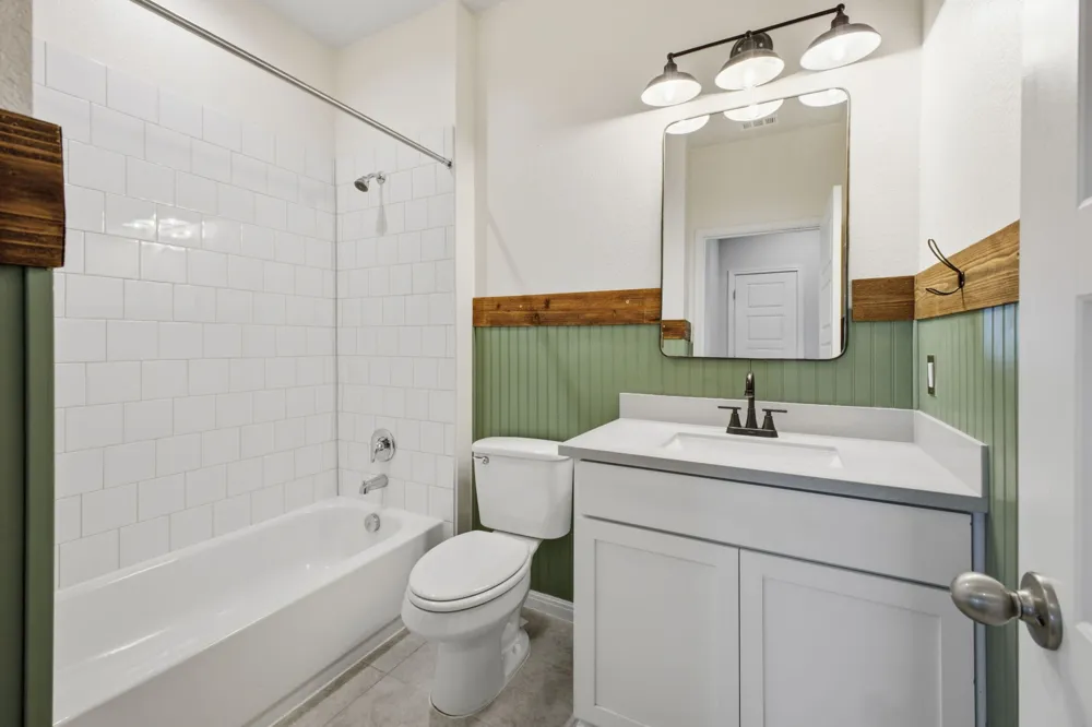 104 Ladolia Lane San Marcos, TX 78666
