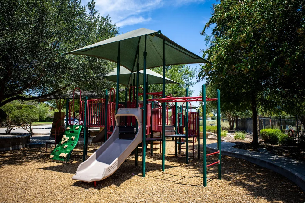 104 Ladolia Lane San Marcos, TX 78666