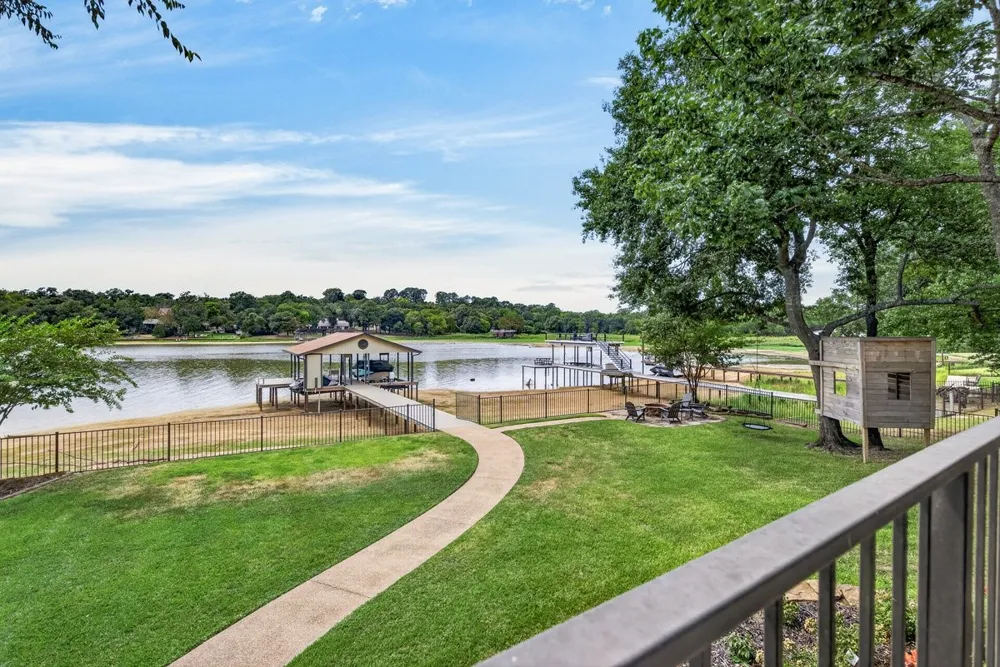 7065 Layman Drive Eustace, TX 75124
