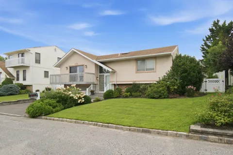 5 Willow Street