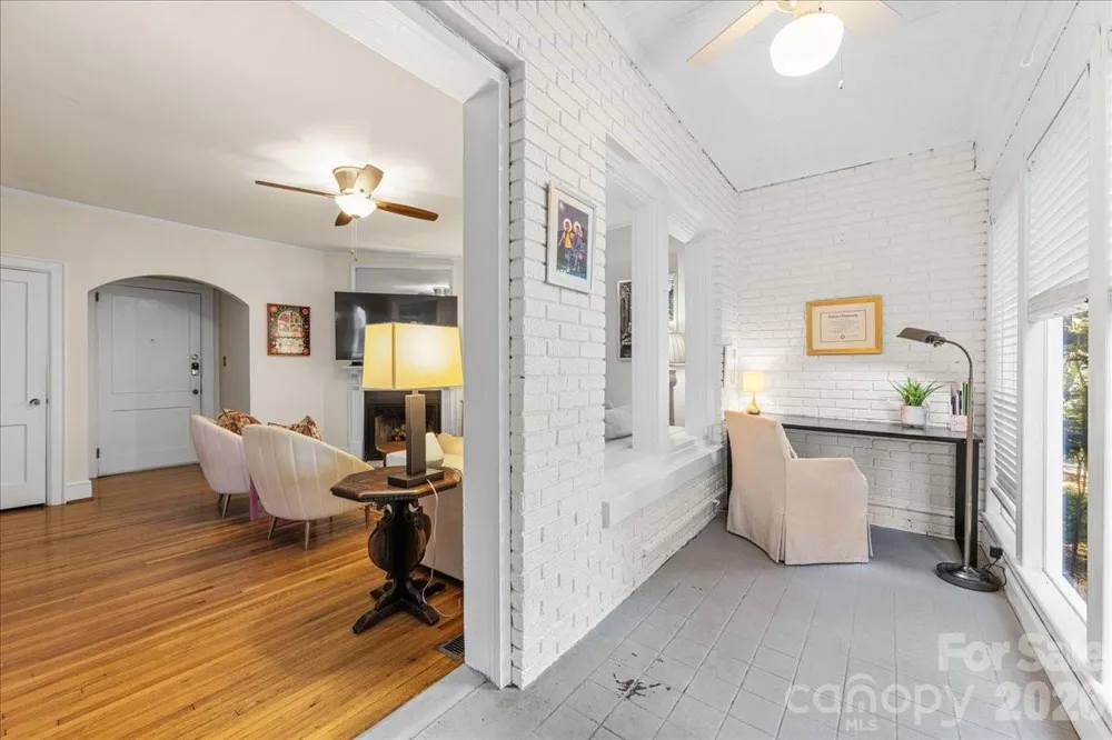 2300 Roswell Avenue #1 Charlotte, NC 28207
