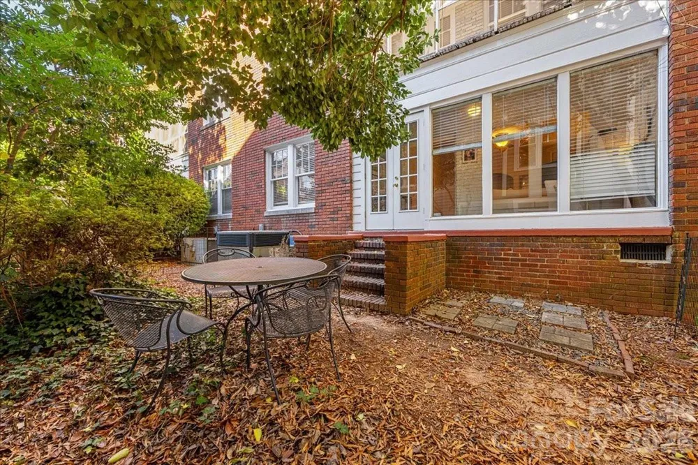 2300 Roswell Avenue #1 Charlotte, NC 28207