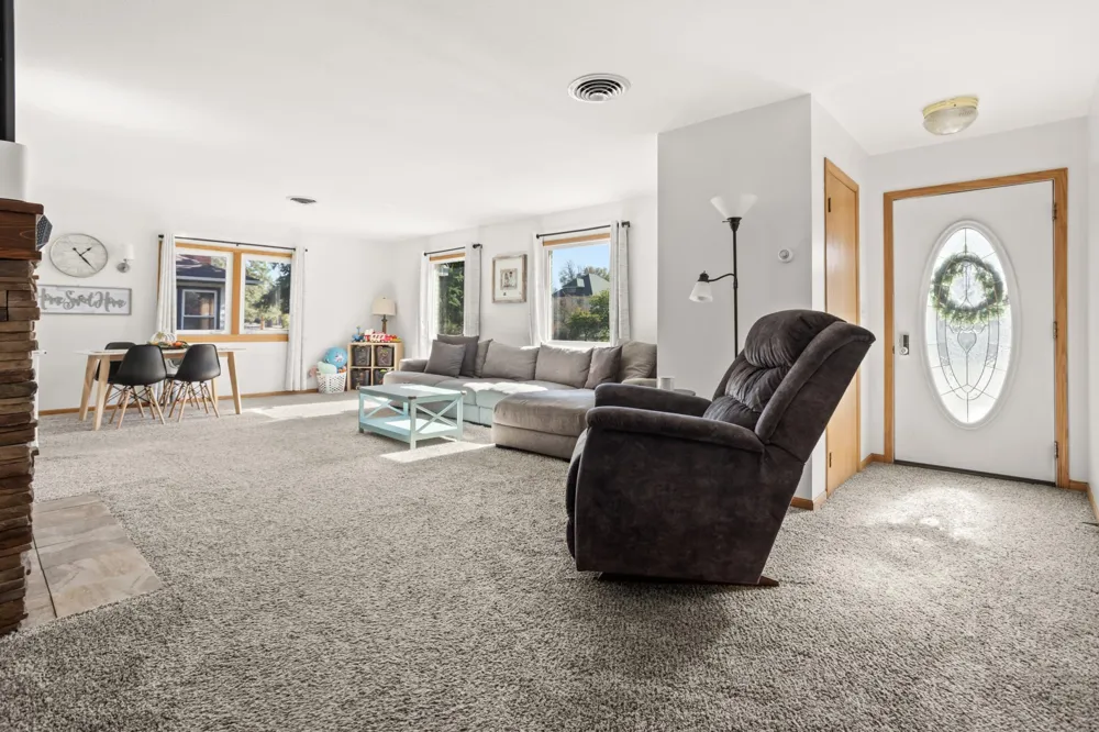 332 Willow Street E Detroit Lakes, MN 56501