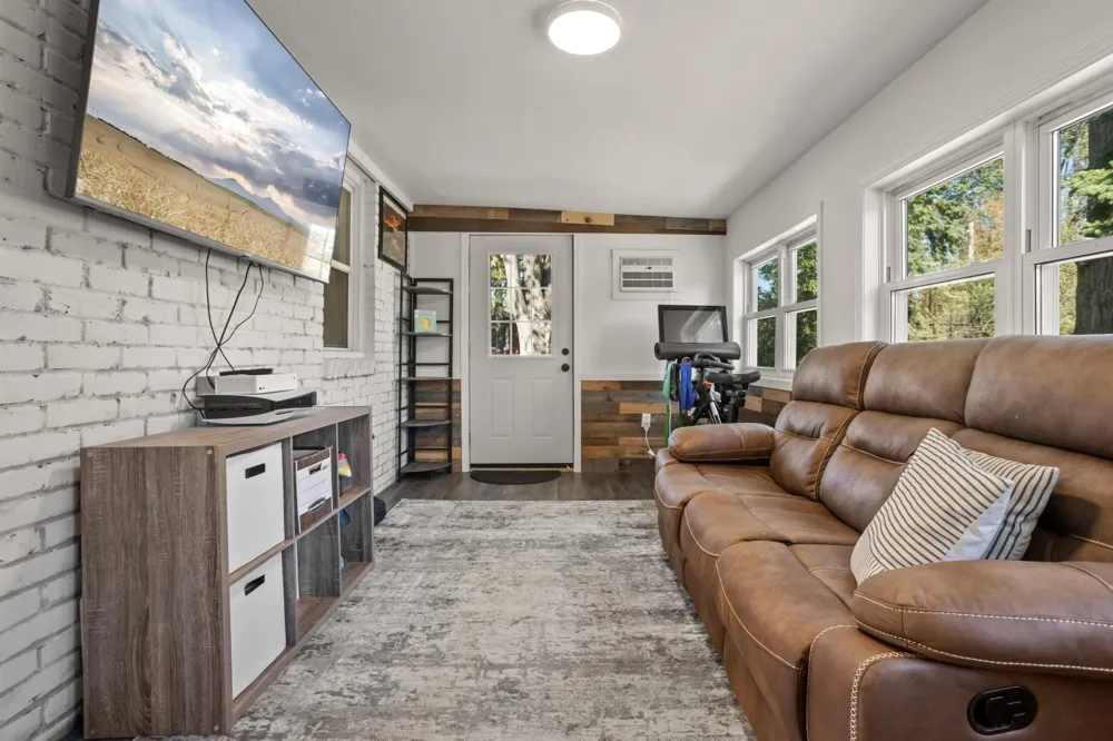 332 Willow Street E Detroit Lakes, MN 56501