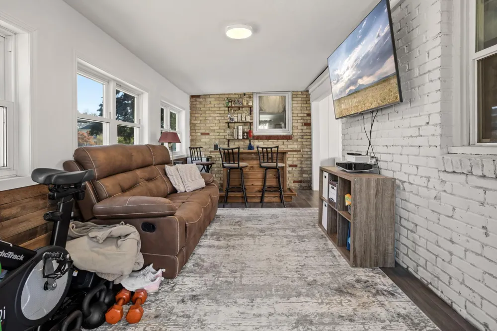 332 Willow Street E Detroit Lakes, MN 56501