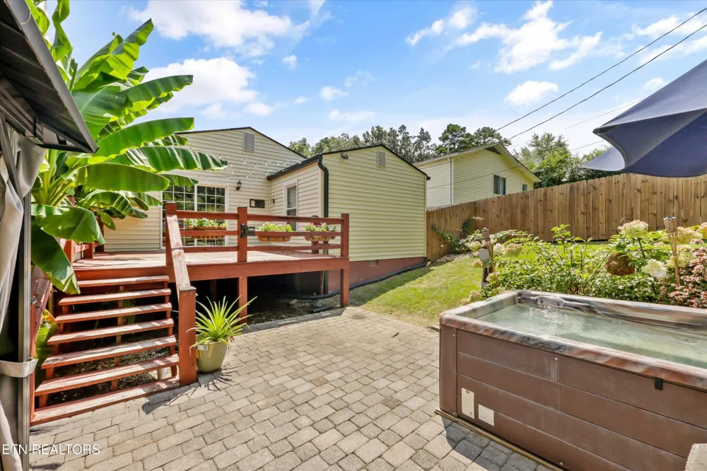 2951 Cecil Ave Knoxville, TN 37917