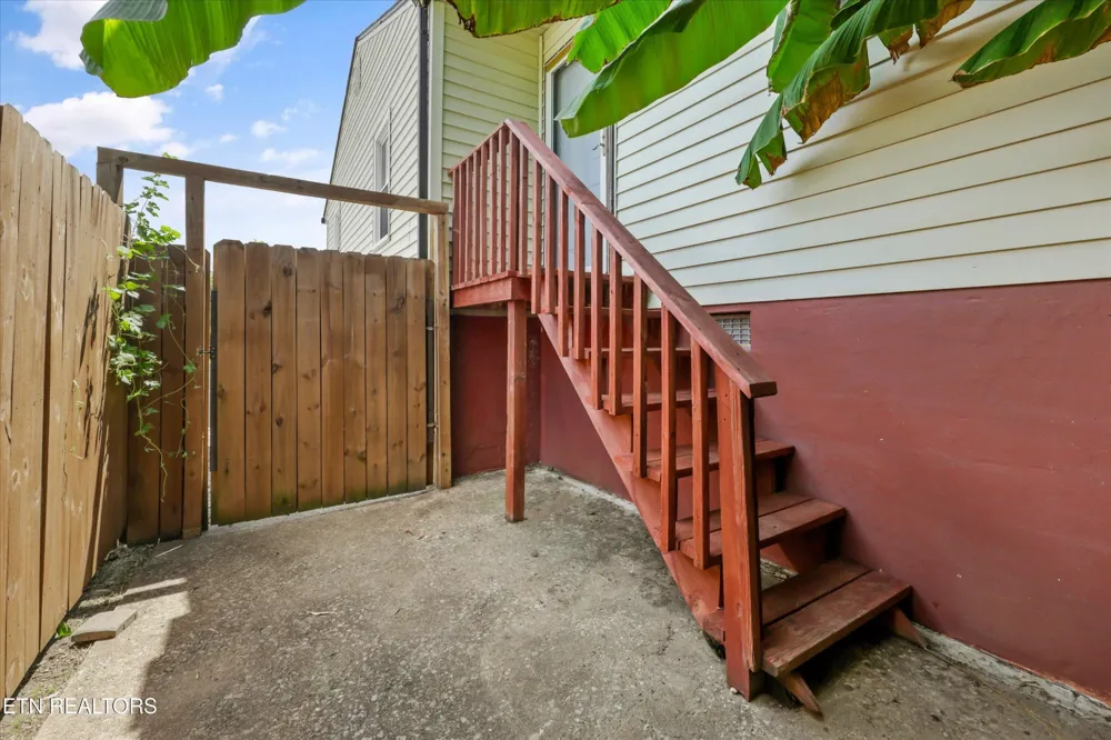 2951 Cecil Ave Knoxville, TN 37917