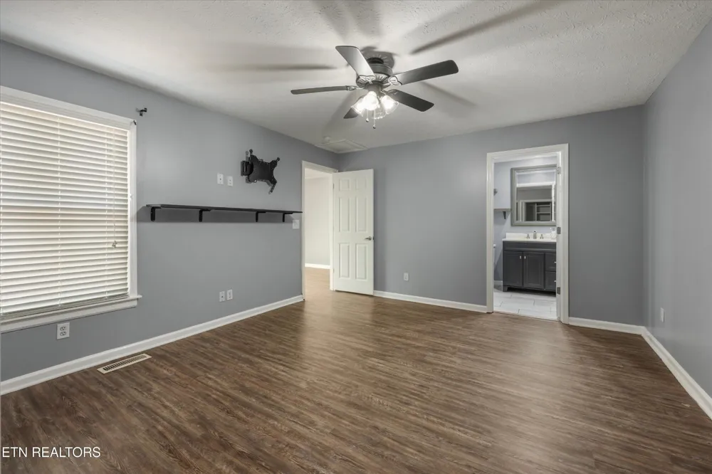 2951 Cecil Ave Knoxville, TN 37917