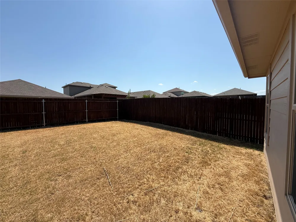 124 Greengate Drive Boyd, TX 76023