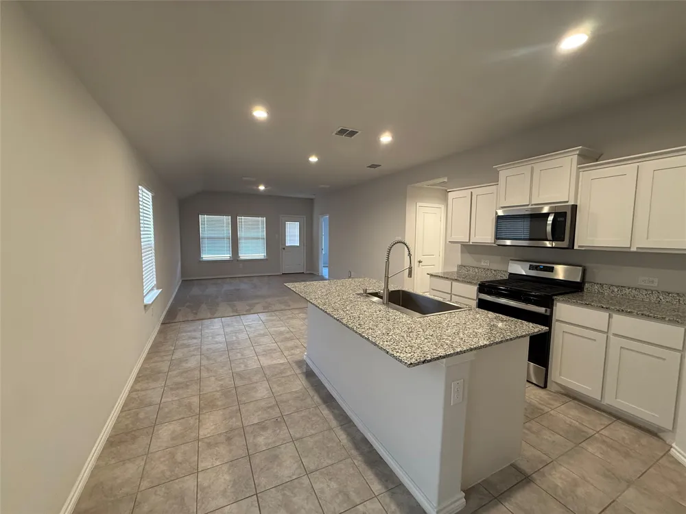 124 Greengate Drive Boyd, TX 76023