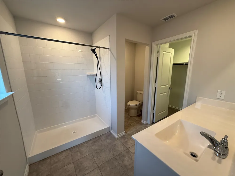 124 Greengate Drive Boyd, TX 76023
