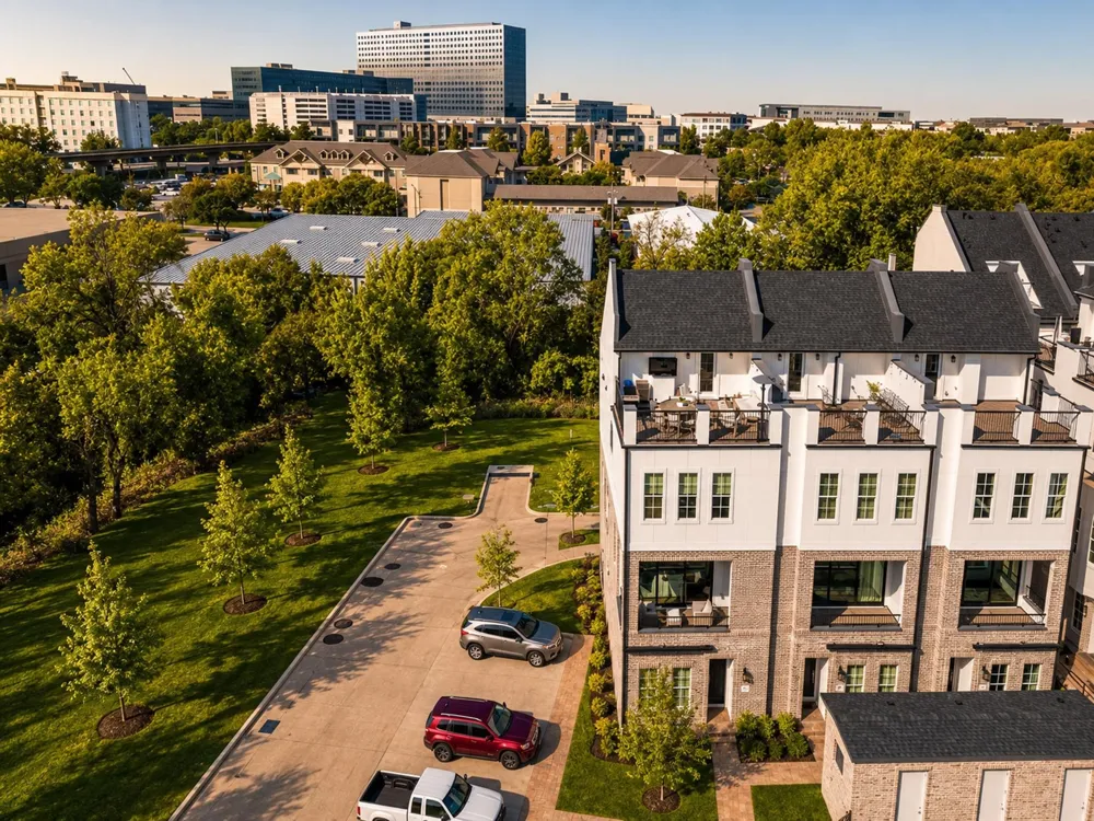 2114 Wenge Lane Dallas, TX 75219