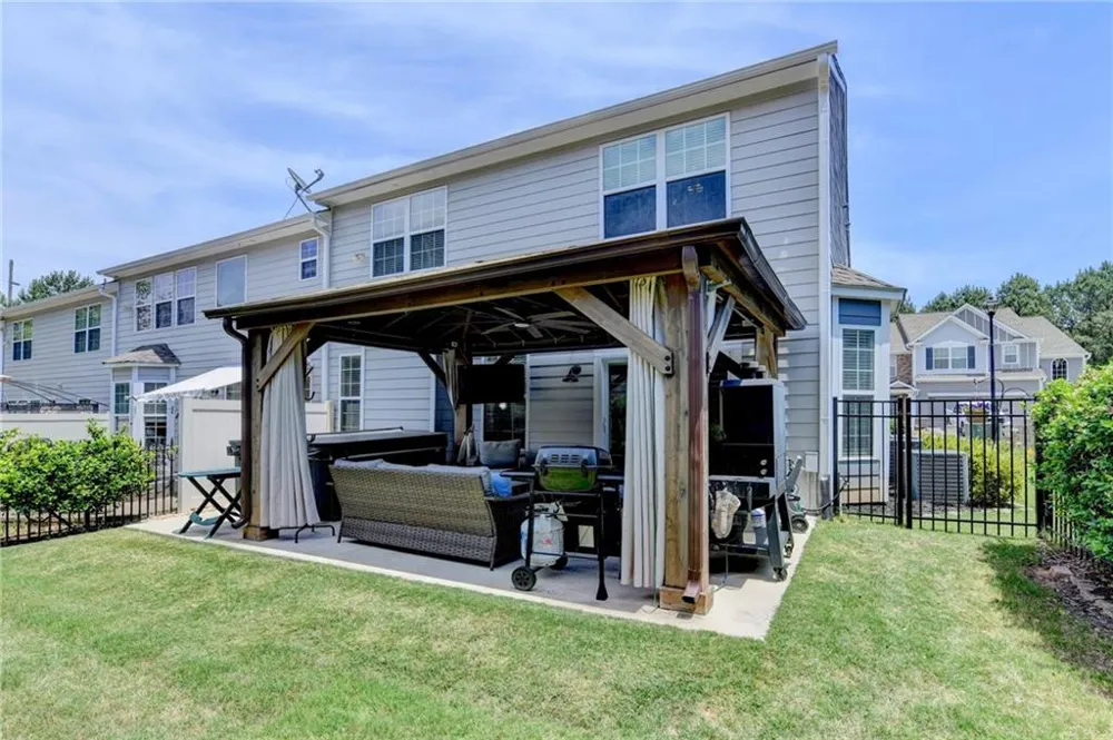 3329 Castleberry Village Circle Cumming, GA 30040