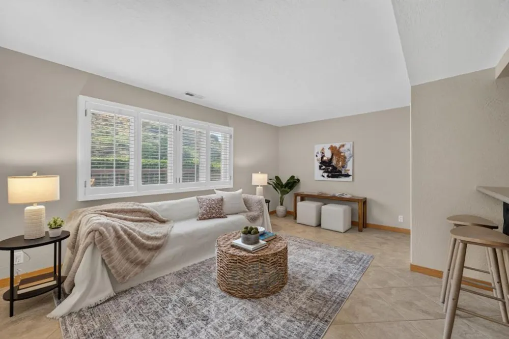 791 Prairie Creek Drive Pacifica, CA 94044