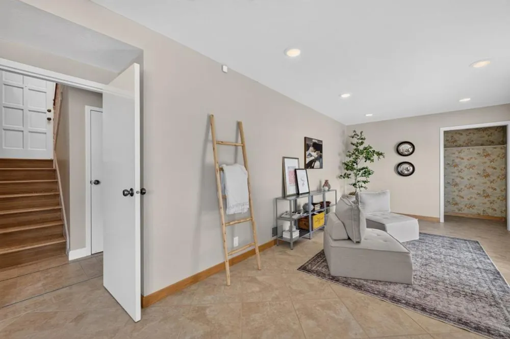 791 Prairie Creek Drive Pacifica, CA 94044