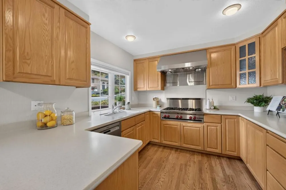 791 Prairie Creek Drive Pacifica, CA 94044