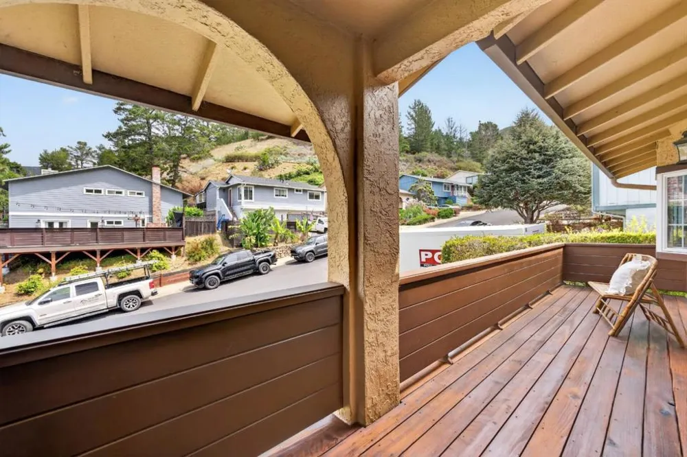 791 Prairie Creek Drive Pacifica, CA 94044
