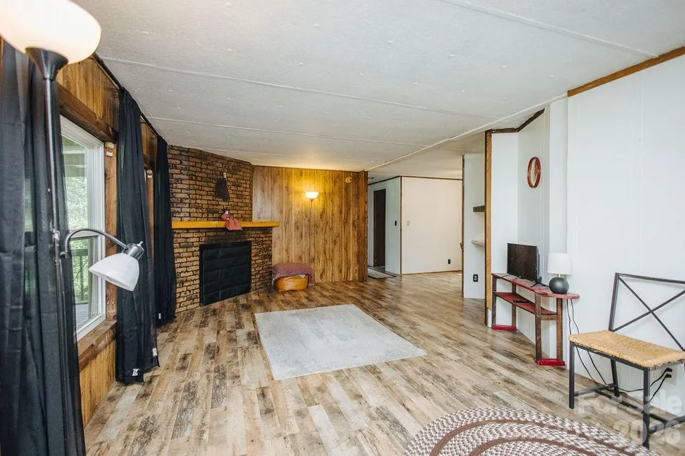 3099 Harmony Grove Road Nebo, NC 28761