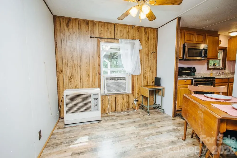 3099 Harmony Grove Road Nebo, NC 28761