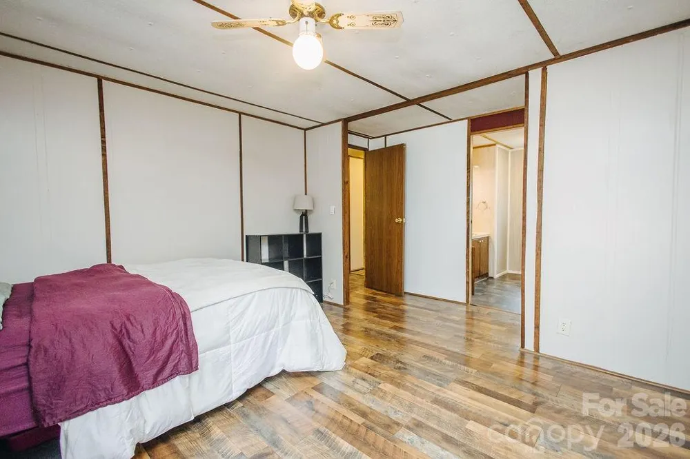 3099 Harmony Grove Road Nebo, NC 28761