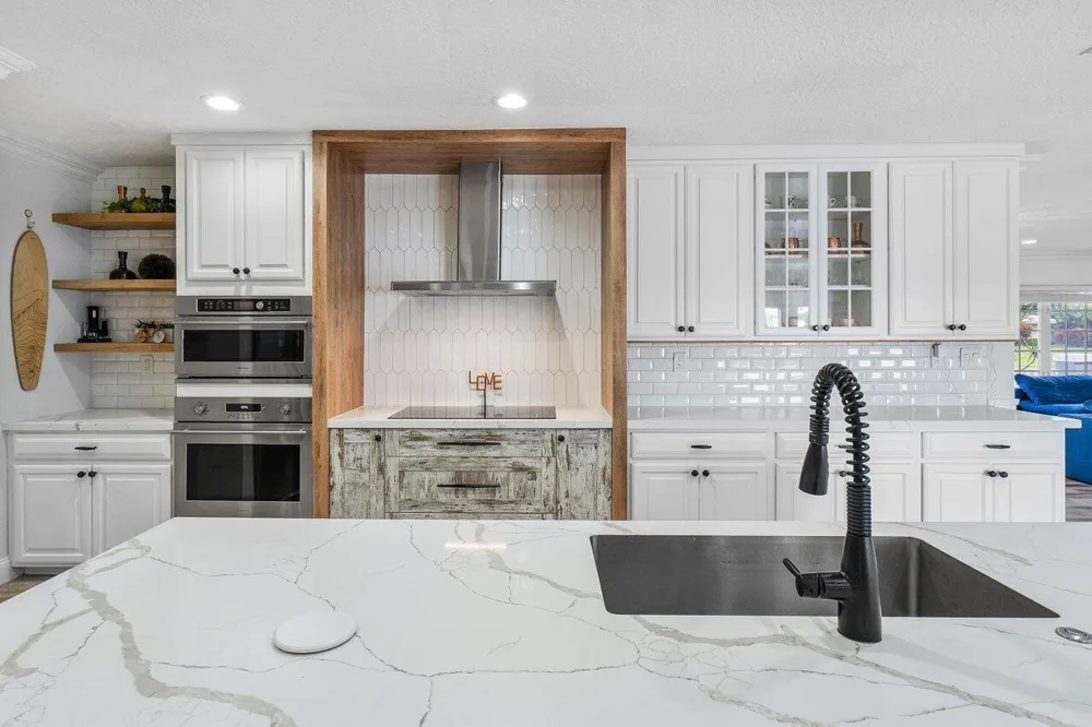 3815 S Lake Drive Boynton Beach, FL 33435