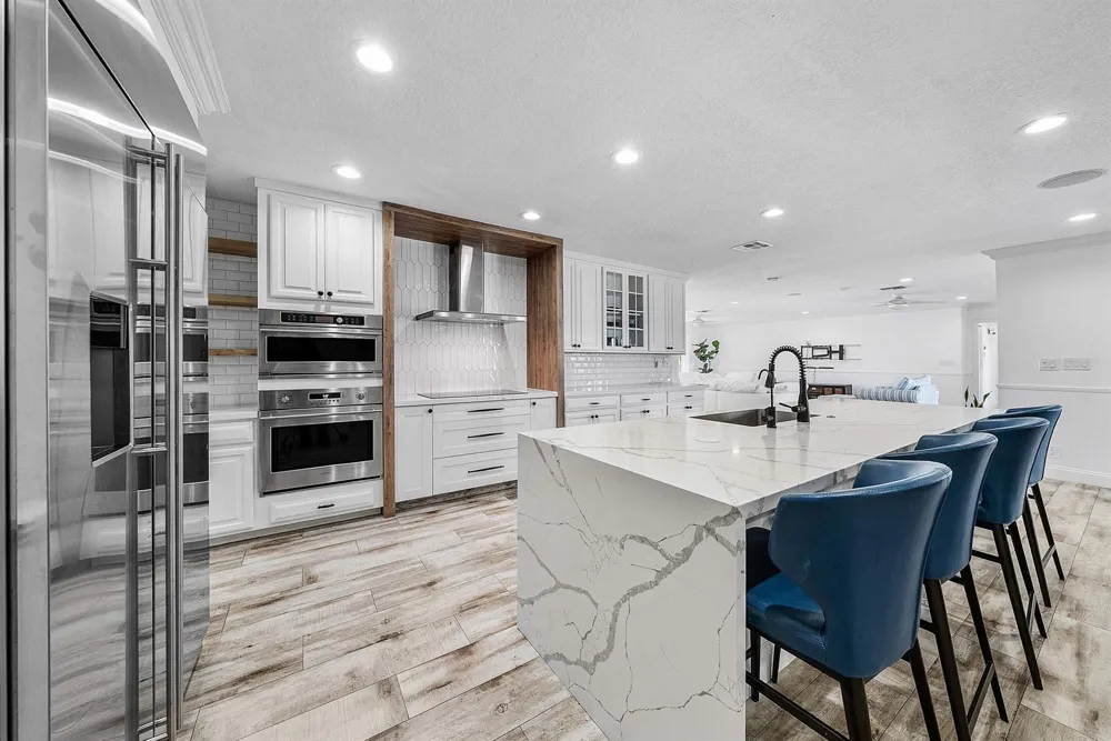 3815 S Lake Drive Boynton Beach, FL 33435
